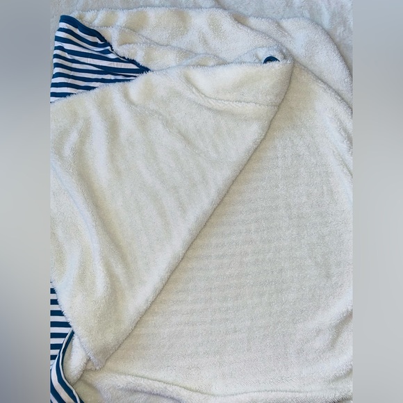 Kickee Toddler Blanket - Picture 4 of 7